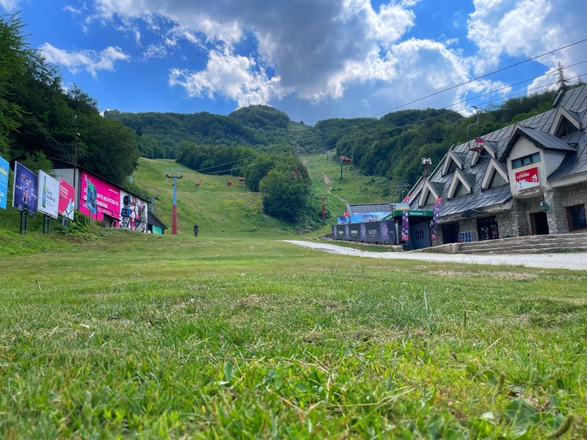 Hotel Fersped Mavrovo Eksteriør bilde